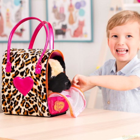 Pucci - Dog in Leopard bag - (708357)