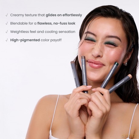 Wonderskin - IYKYK Eyeshadow Stick - Green Smoke - 1.4 g Makeup Green Smoke