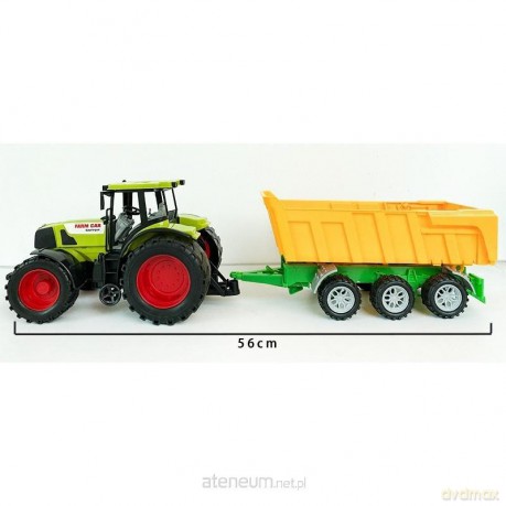 Traktor z przyczepą