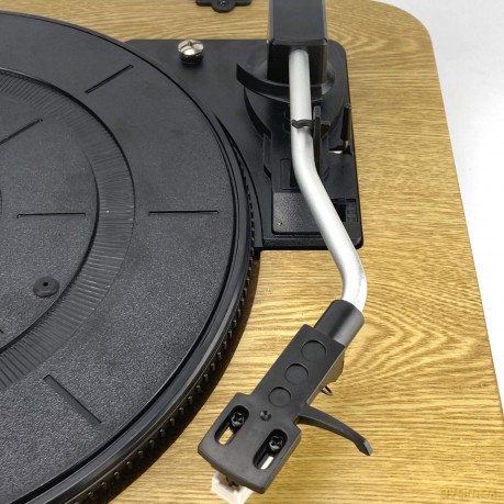 Aiwa: Stereo Turntable Gbtur-120W