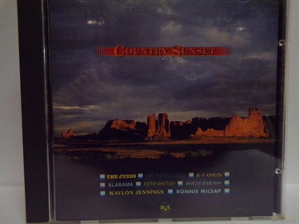 Judds, Earl Thomas Conley, K.t. Oslin, Alabama, Waylon Jennings.. [CD]