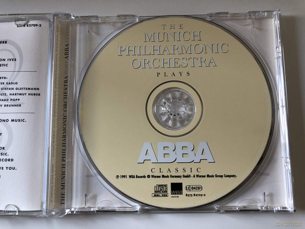 Abba: Munich Philharmonic Orchestra Plays Abba Classic [CD]