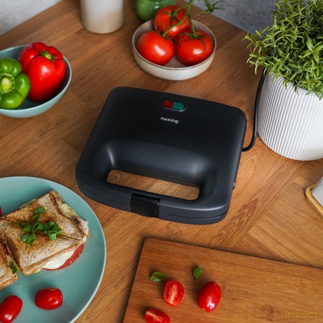 Huslog Opiekacz do kanapek 750W sandwich