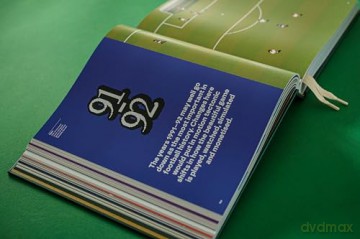 A Tale Of Two Halves: The History of Football Video Games (Captain's Edition) | Retro Gaming Book by Bitmap Books - Bitmap Books [KSIĄŻKA]