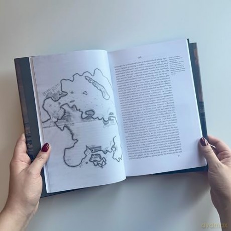 Architecture Follows Fish: An Amphibious History of the North Atlantic - Andre Tavares [KSIĄŻKA]