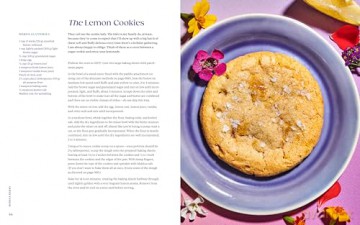 Bodega Bakes: Recipes for Sweets and Treats Inspired by My Corner Store - Paola Velez [KSIĄŻKA]