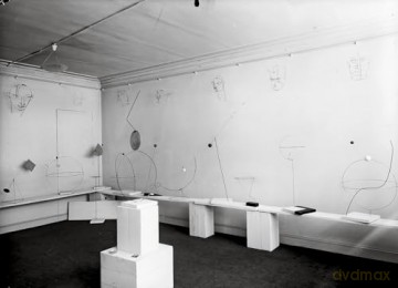 Calder: Sculpting Time - Ana Mingot [KSIĄŻKA]