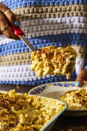 Craveable: All I want to eat, big flavours for every mood - Seema Pankhania [KSIĄŻKA]