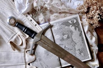 Fear the Flames: Fourth Wing meets Game of Thrones in your next dragon-filled romantasy obsession - Olivia Rose Darling [KSIĄŻKA]