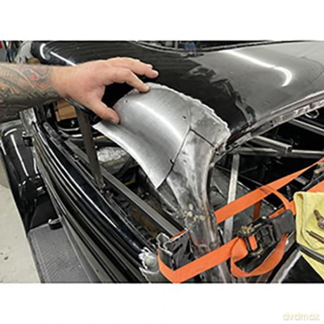 How to Chop Tops: A Pictorial Guide to Hot Rodding's Most Popular Modification - Tom Thacker [KSIĄŻKA]