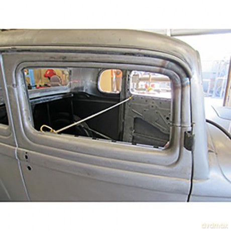 How to Chop Tops: A Pictorial Guide to Hot Rodding's Most Popular Modification - Tom Thacker [KSIĄŻKA]