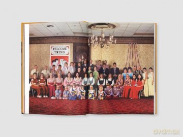 Neal Slavin: When Two or More Are Gathered Together - Neal Slavin [KSIĄŻKA]