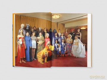 Neal Slavin: When Two or More Are Gathered Together - Neal Slavin [KSIĄŻKA]