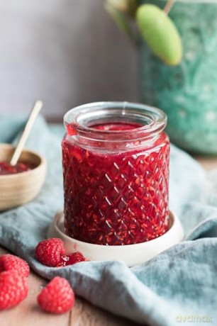 Planet Friendly Baking: Sustainable Recipes for Every Season - Rebecca Honeywell-Ward [KSIĄŻKA]