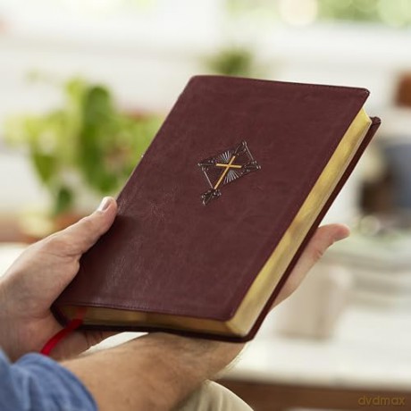 RSV2CE, Thinline Large Print Catholic Bible, Crimson Leathersoft, Comfort Print: Rsv2ce, Crimson, Leathersoft, Thinline, Large Print Catholic Bible, Comfort Print - Catholic Bible Press [KSIĄŻKA]