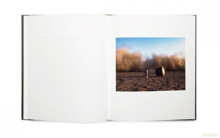 Some Worlds Have Two Suns - Andrew McConnell [KSIĄŻKA]