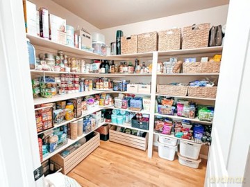 Take Back Your Home: How to Organize Every Room for a Stress-Free, Mess-Free, Happy Home (Tips for Home Cleaning, Organization Book, Cleaning Style Quiz) - Morgan Tyree [KSIĄŻKA]