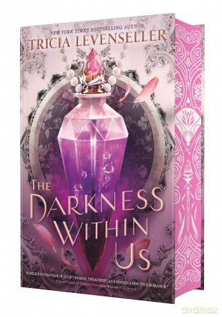The Darkness Within Us - Tricia Levenseller [KSIĄŻKA]