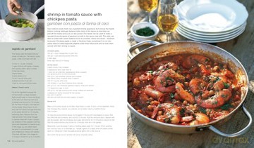 The Italian Kitchen: More than 80 delicious recipes, from antipasti to zabaglione - Maxine Clark [KSIĄŻKA]