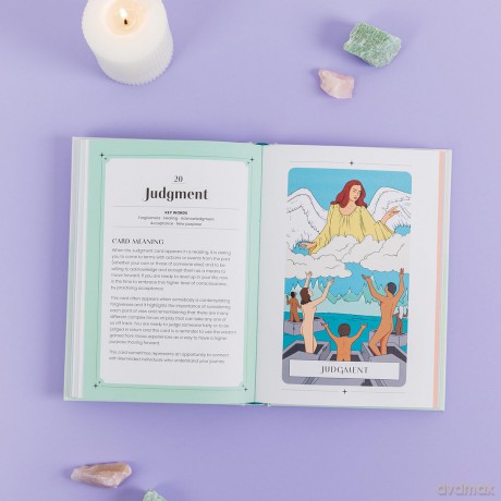 The Life-Changing Power of Tarot: Reading the Cards for Self-Empowerment - Georgia White [KSIĄŻKA]