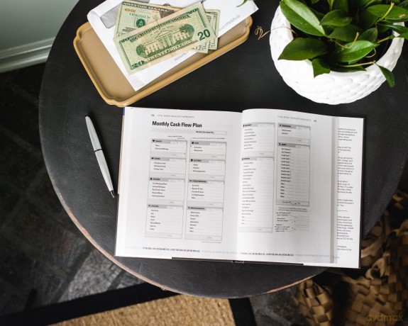 The Total Money Makeover Updated and Expanded: A Proven Plan for Financial Peace - Dave Ramsey [KSIĄŻKA]