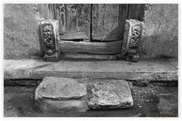 Xu Yong: Hutong. 101 Photos - Xu Yong [KSIĄŻKA]
