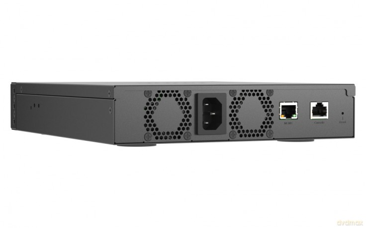 Przełącznik zarządzalny QSW-M7308R-4X 4x100GbE QSFP28