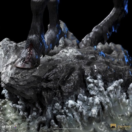 The Lord of the Rings - Nazgul on Horse Deluxe Statue Scale 1/10 [FIGURKA]