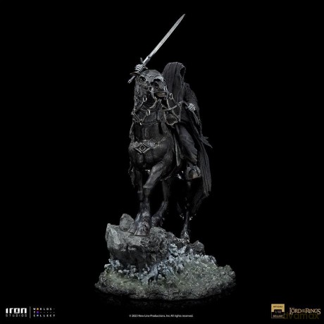 The Lord of the Rings - Nazgul on Horse Deluxe Statue Scale 1/10 [FIGURKA]