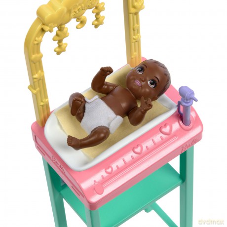Barbie - Nurturing Baby Doctor Playset