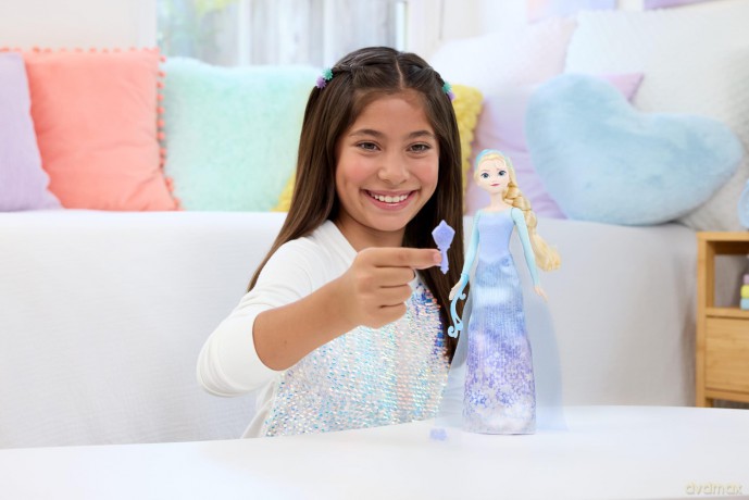 Disney Frozen - Spin and Reveal Elsa