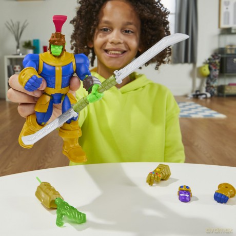 Marvel Mixmashers - DLX Thanos Figure