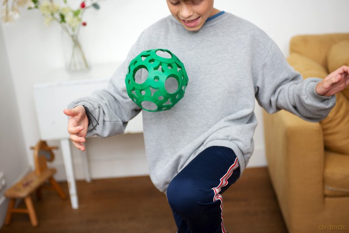 SmartGames - Foooty Ball (Blue) Flat Pocket Football