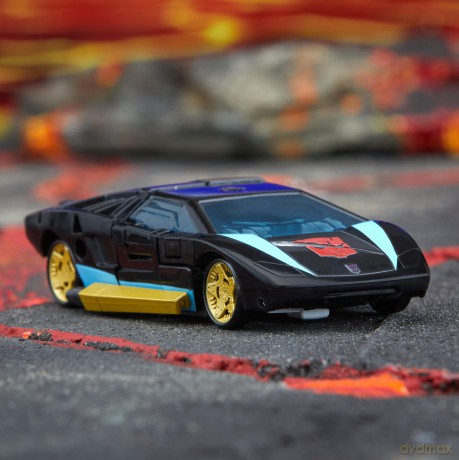 Transformers - Generations - Legacy United Deluxe Class (Armada Universe Wheeljack)
