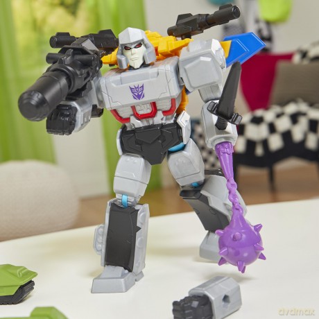 Transformers Mixmashers - DLX Megatron Figure