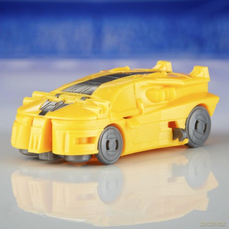 Transformers One - Bumblebee 1 Step Mega changer