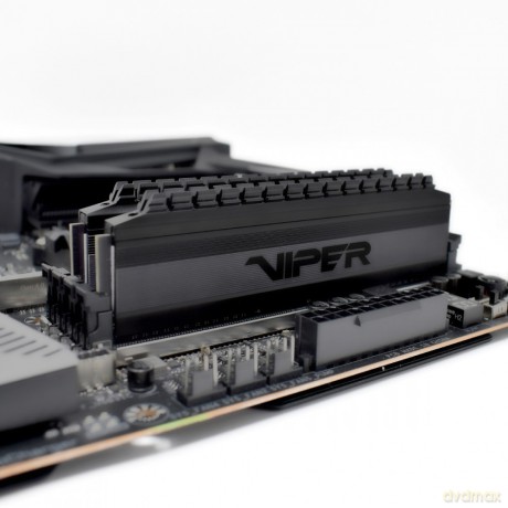 DDR4 Viper 4 Blackout 16GB/3200(2*8GB) Black CL16
