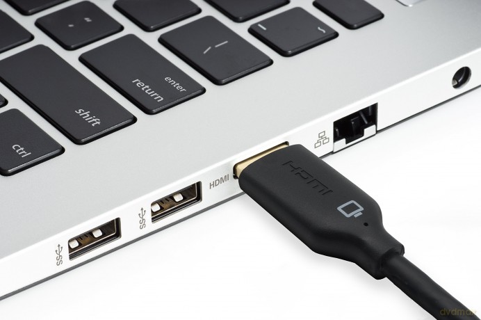 Kabel HDMI z Ethernet 2m złote złącze