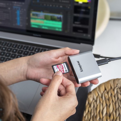 Karta pamięci SD 64GB Canvas React Plus 300/260 UHS-II U3