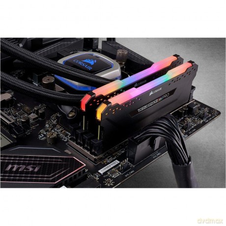 Pamięć DDR4 AMD Ryzen Vengeance 16GB/3600 (2*8GB) BLACK RGB CL18