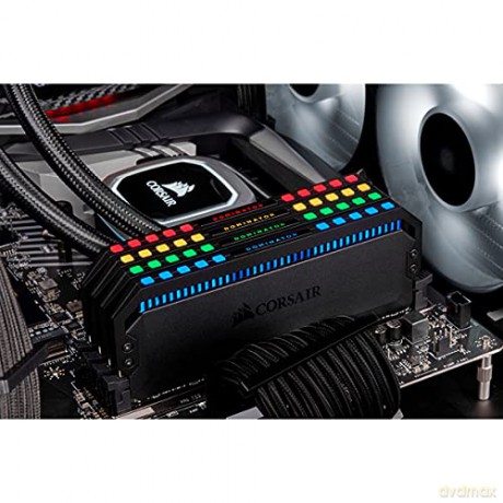Pamięć DDR4 Dominator Platinum RGB 32GB/3200 (2*16GB) CL16 czarna