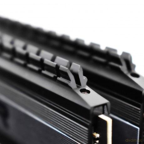 Pamięć DDR4 Viper 4 Blackout 64GB/3200 (2*32GB) CL19