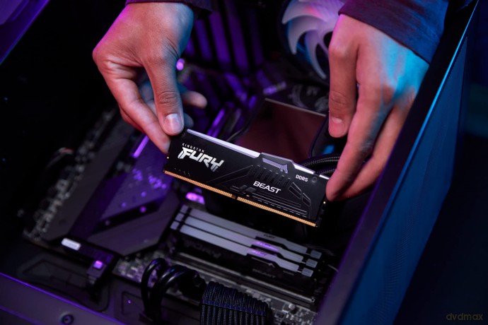 Pamięć DDR5 Fury Beast RGB 128GB(4*32GB)/5200 CL40 czarna