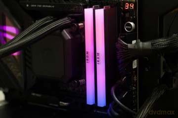 Pamięć DDR5 IRDM 32GB(2*16GB) /5600 CL30 BLACK RGB