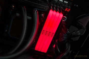 Pamięć DDR5 IRDM 32GB(2*16GB) /6400 CL32 BLACK RGB