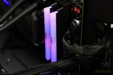 Pamięć DDR5 IRDM 64GB(2*32GB) /6800 CL32 BLACK RGB