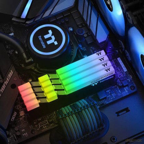 Pamięć do PC - DDR4 16GB (2x8GB) ToughRAM RGB 4600MHz CL19