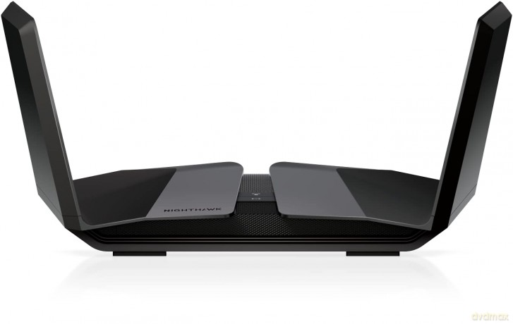 Router Nighthawk RAXE500 WiFi 6 AX11000 Tri-Band