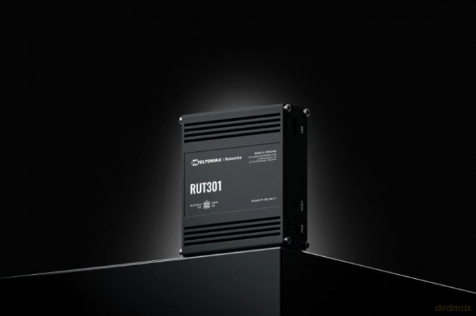 Router RUT301 4xLAN, 1xWAN, USB 2.0, 2xDI, 2xDO