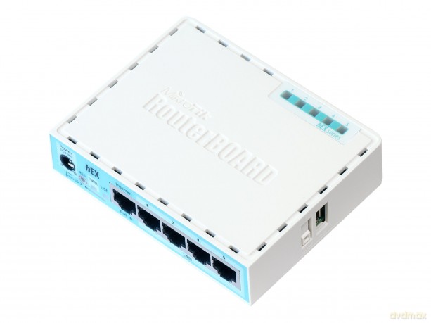 Router xDSL 1xWAN 4xLAN RB750Gr3